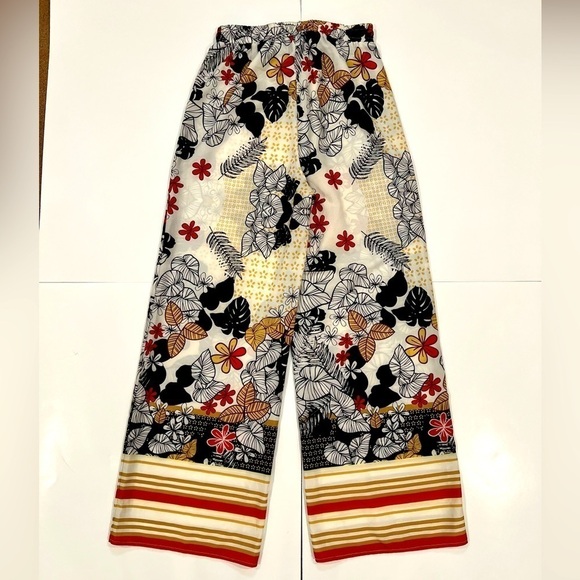 Parisian Floral Woman’s Flowy Lightweight Wide Leg Pants Size 8 Tall - Picture 6 of 7